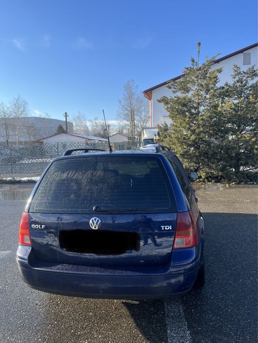 Golf 4  break 1.9 tdi AXR buna pentru naveta sau familie