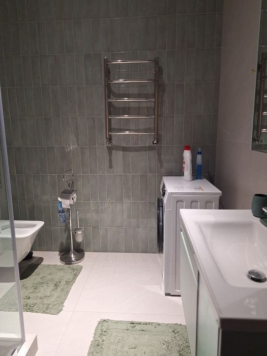 Котедж у ТЦ Альфраганус