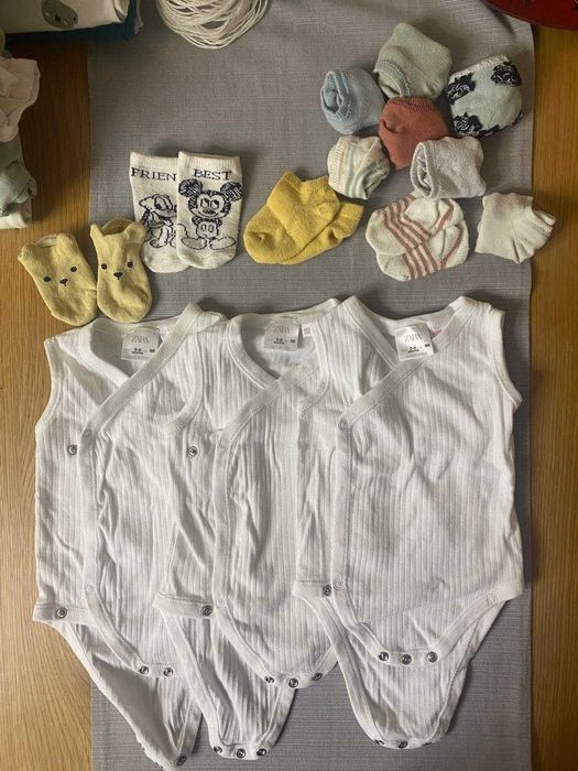Set bebelus H&M/ ZARA/ Cocodrilo/ Sinsay m 68 Buzau • OLX.ro