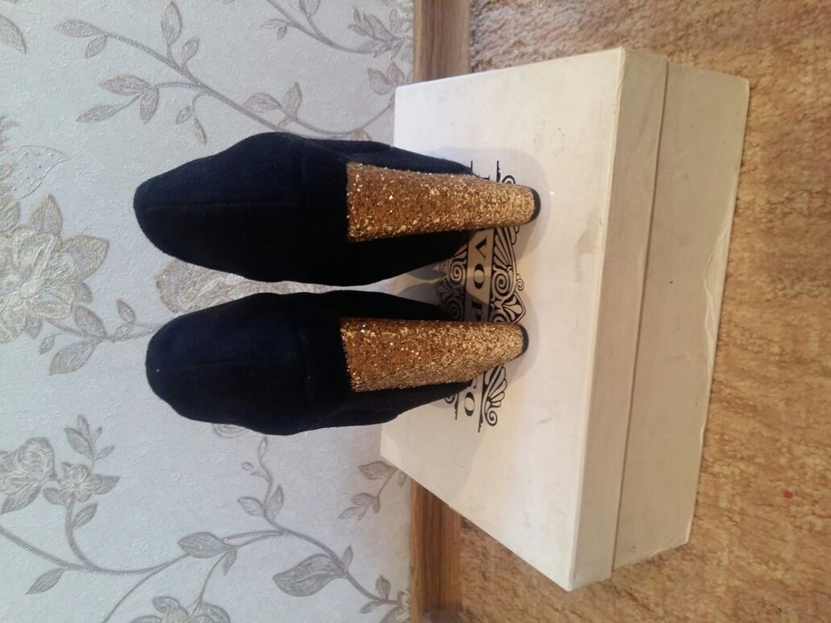 СРОЧНО! Продам туфли 36-37 размер