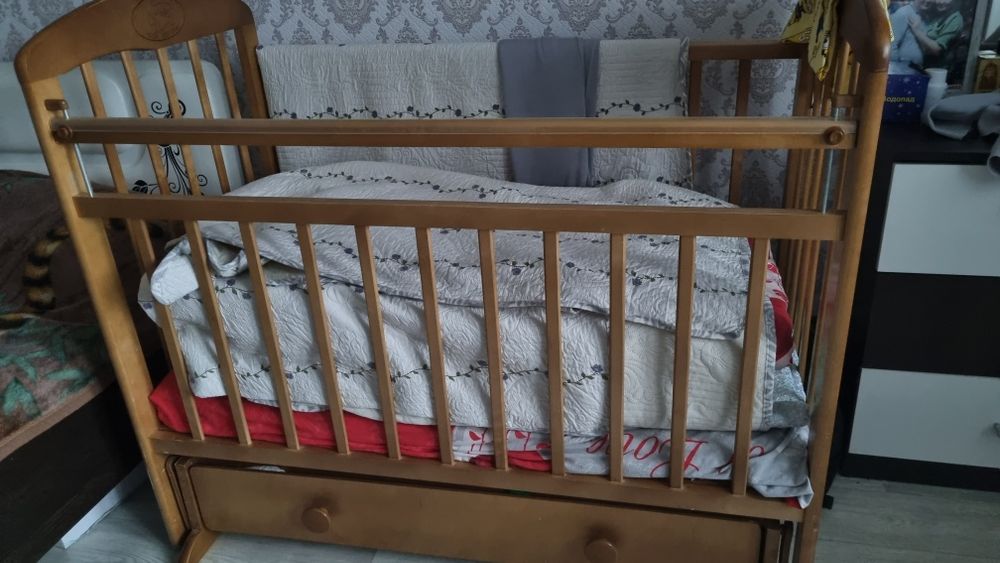 Продам детскую кровать