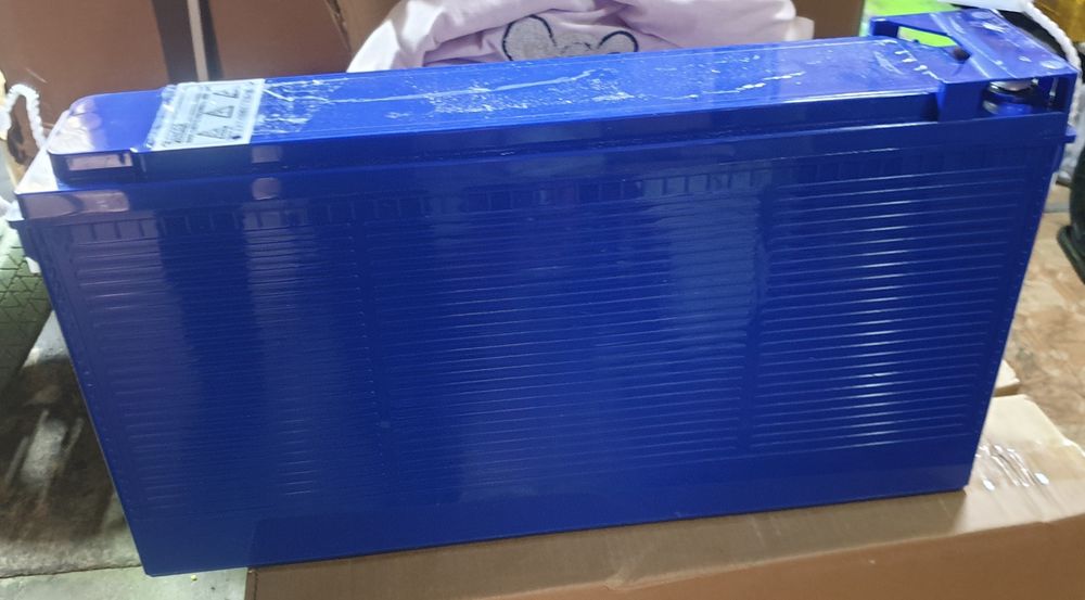 Аккумуляторы 12 в 180 ач на солнечные панели и электроприборы