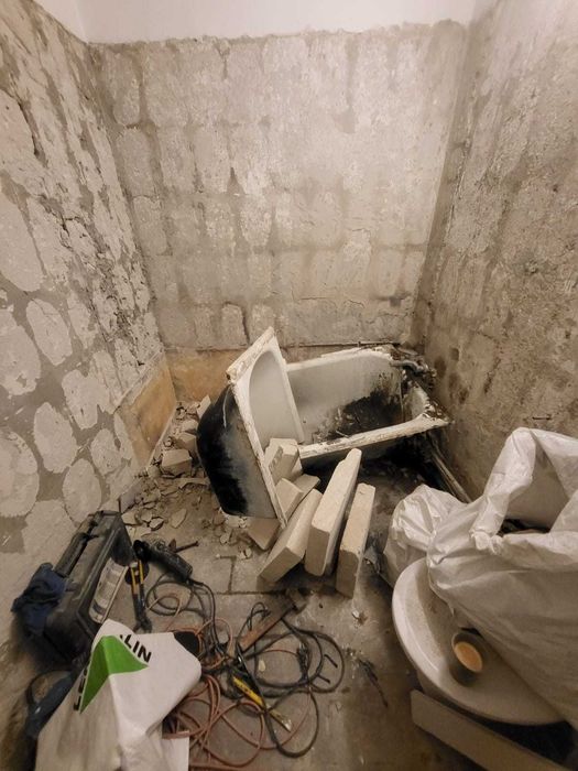 Renovări Interioare | Amenajări Apartamente | Zugrav | Gresie, Rigips