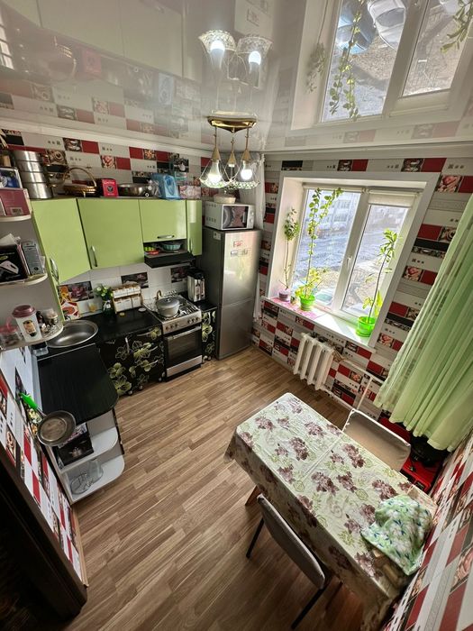 Продам 3-х комнатную квартиру