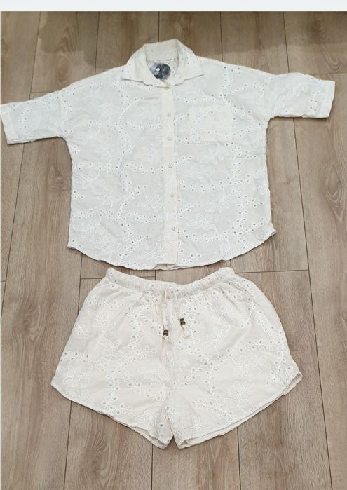 Compleu camasa cu pantaloni scurti brodate