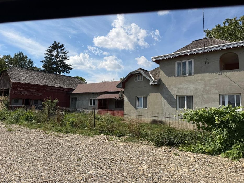 Casa+teren de vanzare