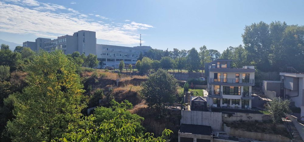 Парцел с УПИ за продажба от собственик, до ЮЗУ за инвестиция и строеж.