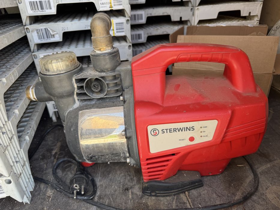 Vand pompa tip hidrofor sterwins in stare exceptionala