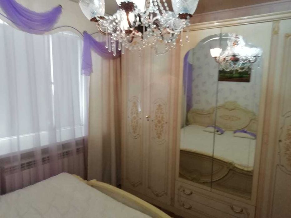 Сдам 3ком квартиру  в районе  Революция