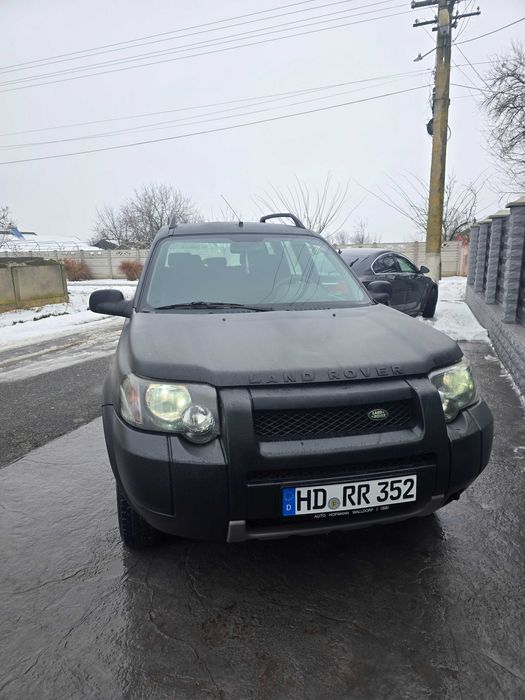 Land rover freelender 1