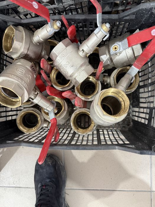 Vand robineti 2 toli ,si 1 tol jumate