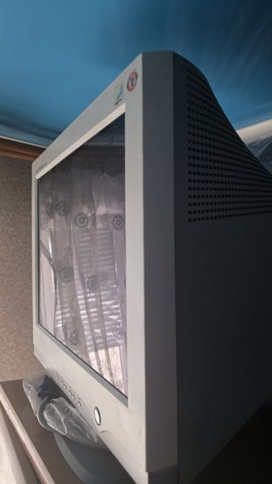 Монитор  компьютера LG