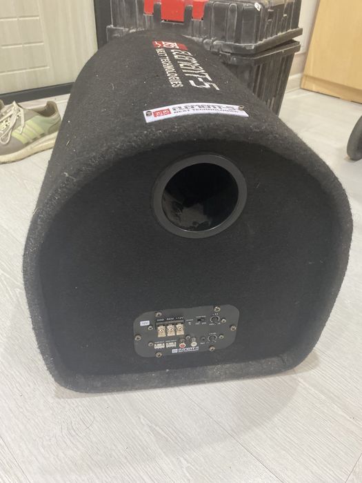 Продам сабвуфер в хорошем качестве