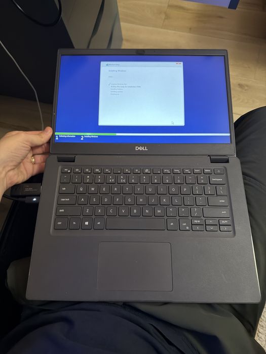 Laptop Business Dell Latitude 3410 i5-10th 8 512GB