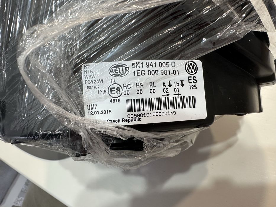 Faruri noi VW Golf 6