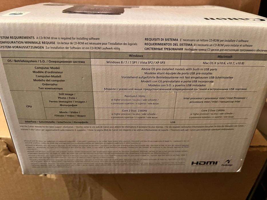 Фотоапарат Canon EOS 700 D