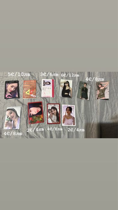 Twice албуми и картички