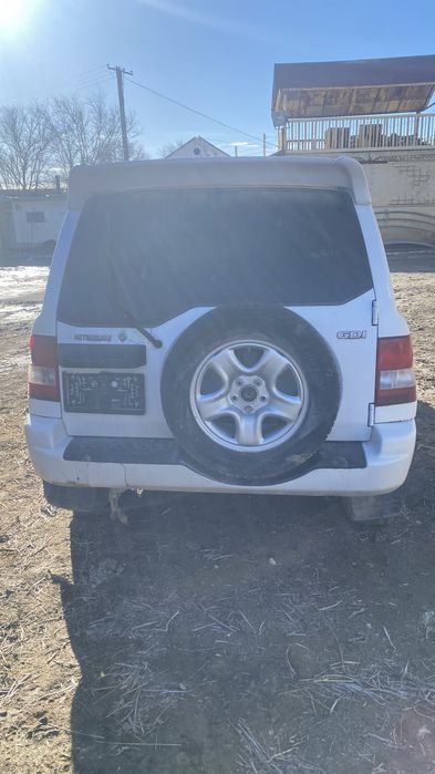 Автозапчасти Mitsubishi Pajero Io