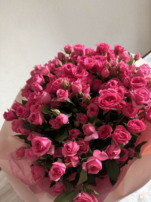 Свежие цветы мини розы