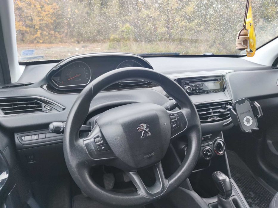 Peugeot 208. 2014г.