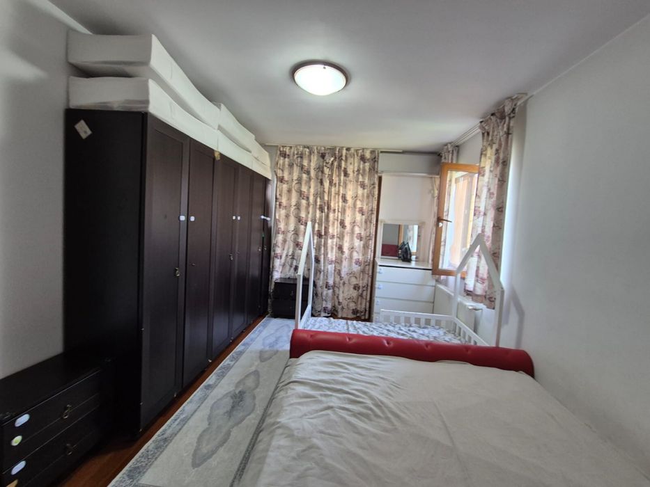 Vand apartament 2 camere