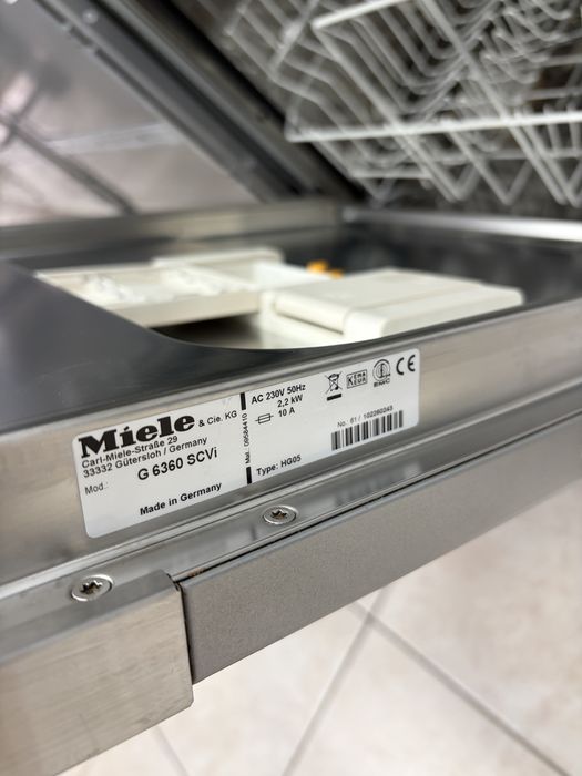 Miele G 6360 SCVi миялна за пълно вграждане AutoOpen/ инверторна/24 м