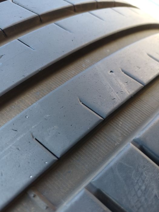 Гуми 235/40/18 Мишелин