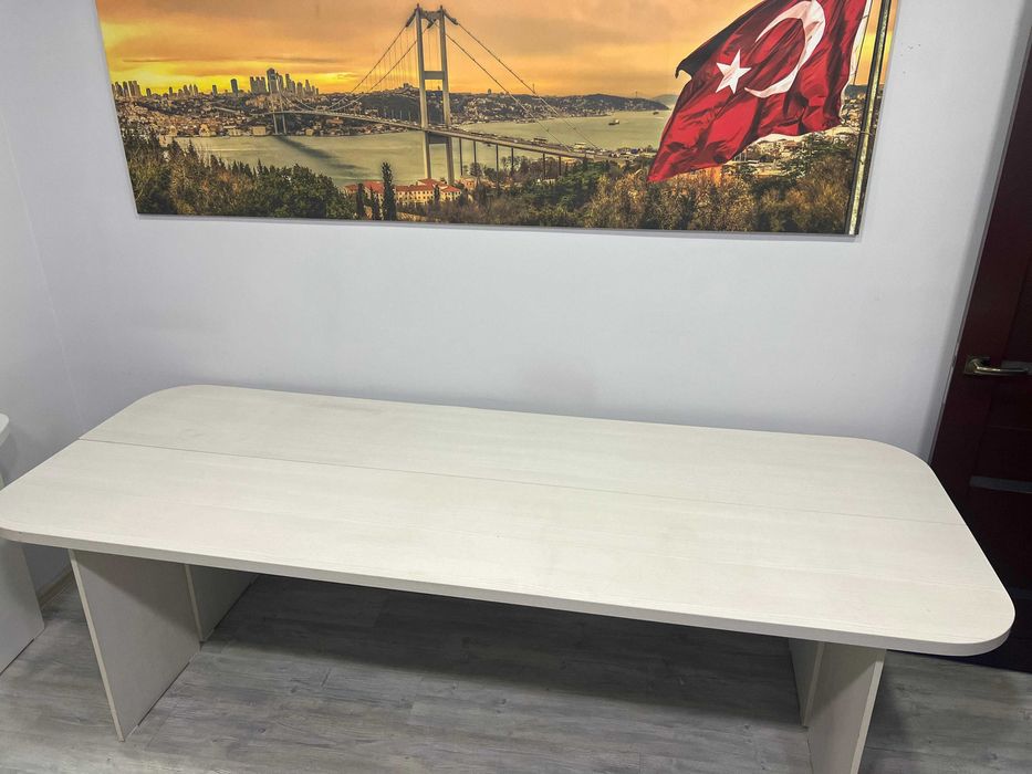 БОЛЬШОЙ Овальный Стол или  Парты