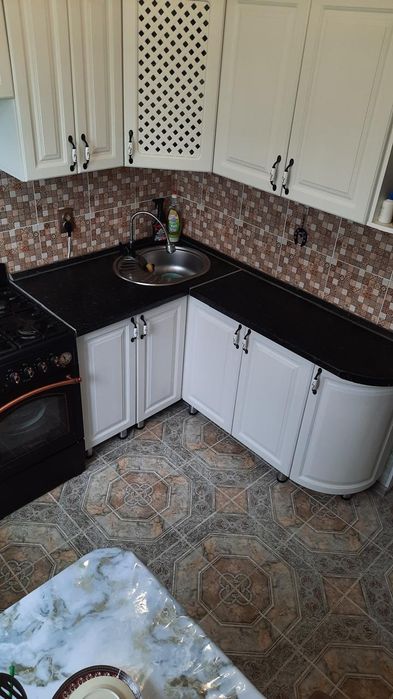 Продам 2 комнатную квартиру