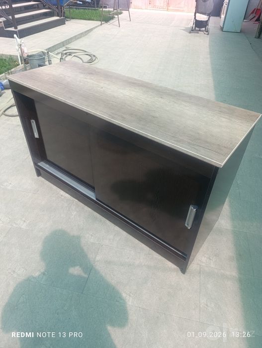 Продам тумбу под принтер