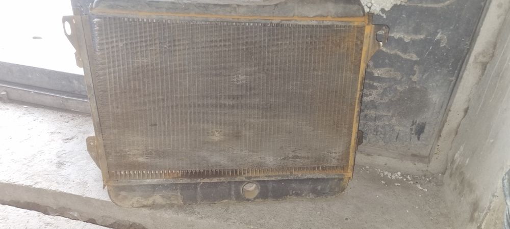 Jiguli radiator sotladi