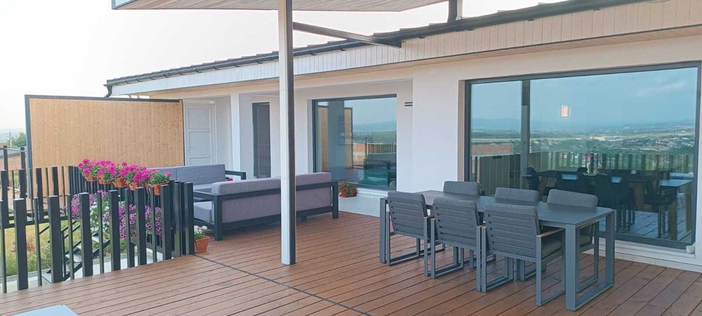 Casa moderna intr-o locatie de exceptie!