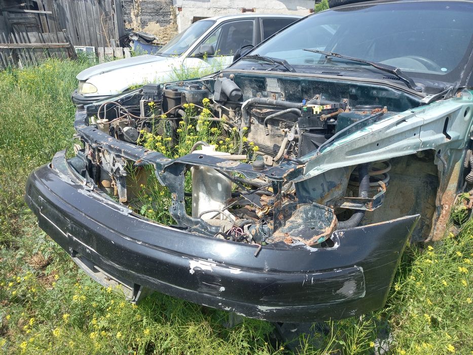 Митсубиси каризма по частям