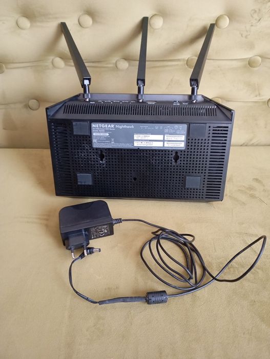 Роутер NETGEAR Nighthawk R 6900