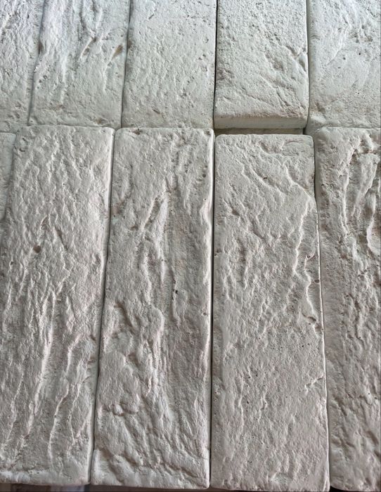 Декоративни гипсови тухли за стена