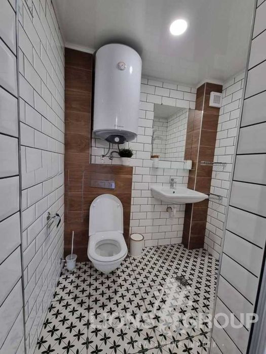 Дава се под наем Двустаен апартамент в Варна, Център - 60 кв.м за 459 € - Снимка #7