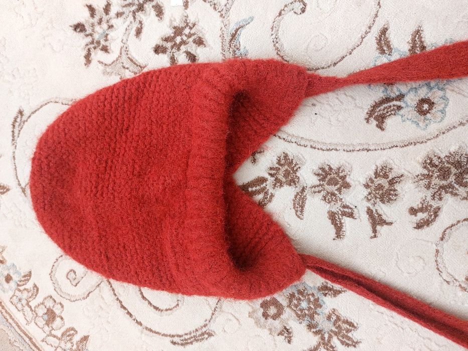 Шапка трендовая теплая