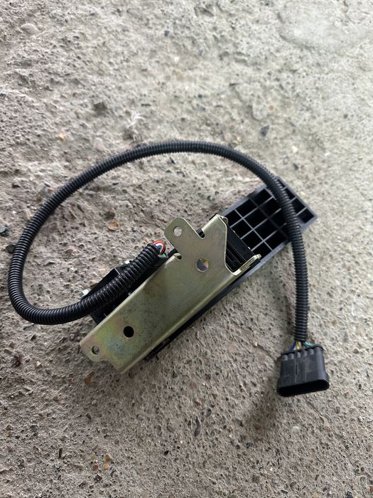 Акселератор педали маз (ямз 650)