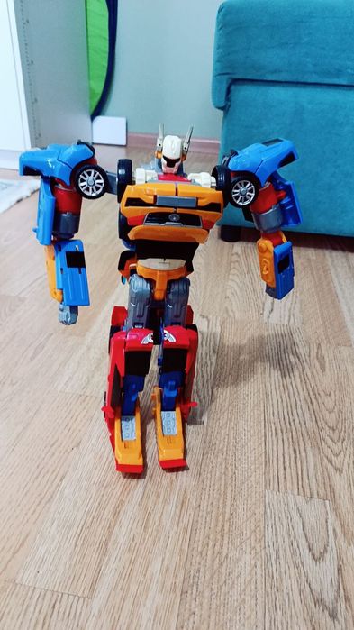 Трансформер Tobot Tritan