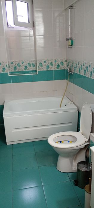 Închiriez apartament cu două camere