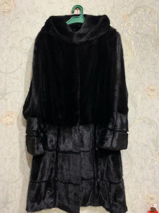 Норковая шуба, женская