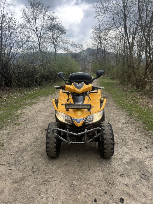 Vând atv sym 200