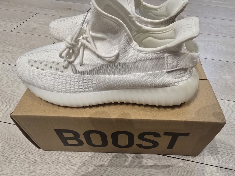 Adidas Yeezy 350 Boost full.white
