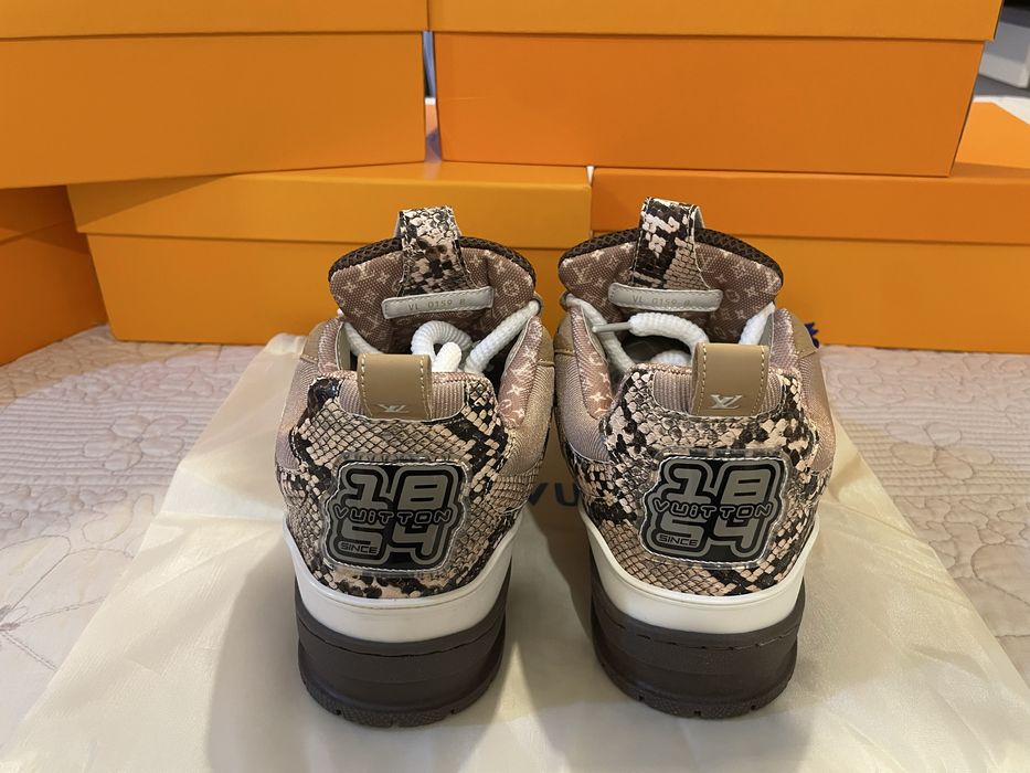 Louis Vuitton skate snake skin