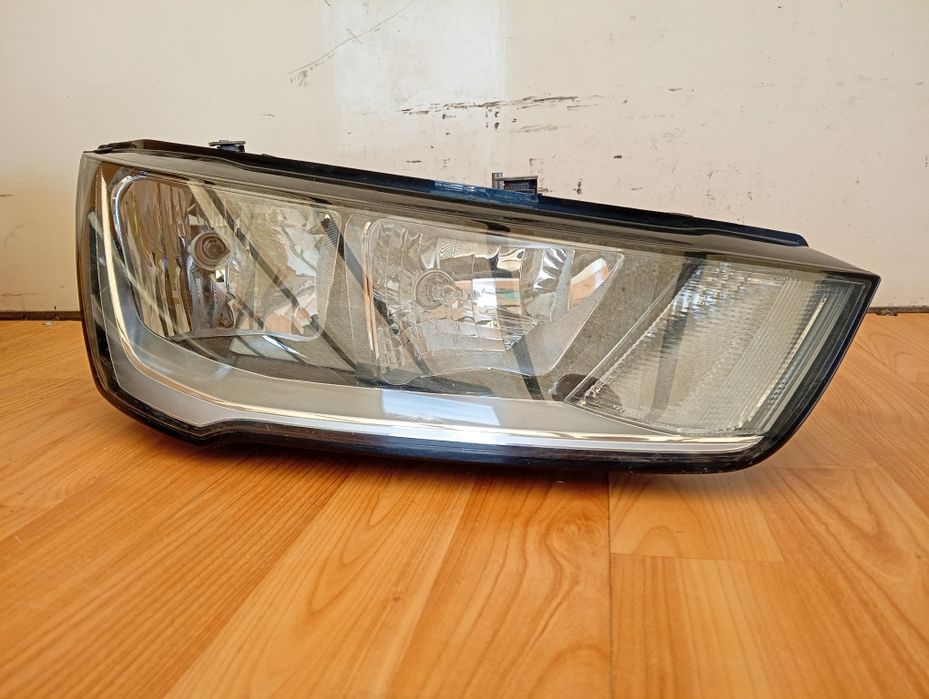 Far dreapta Audi A1 sportback 8xa cod 8XA 941 004
