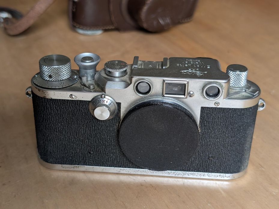 Camera foto Leitz Leica IIIF (anii '50) si husa originala