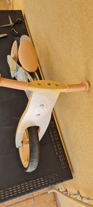 Дървено баланс колело