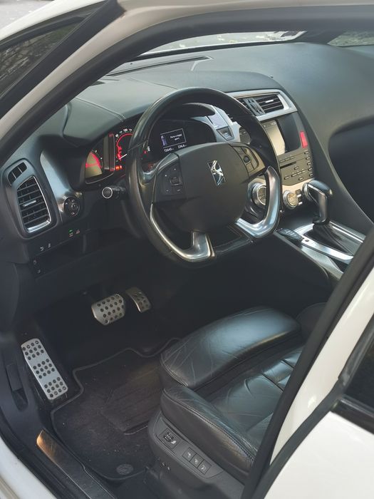 Vind  citroen  ds5