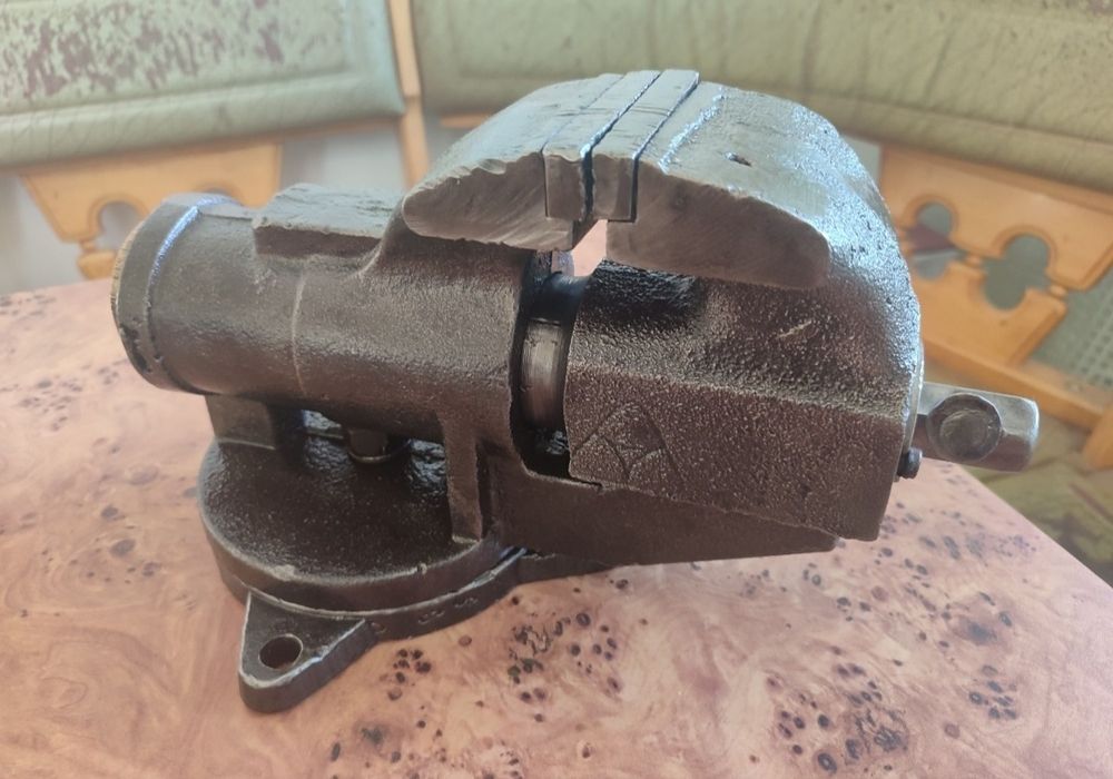 Тиски СССР 40000