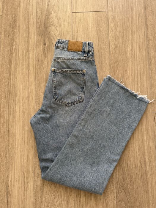 Продам джинсы Zara
